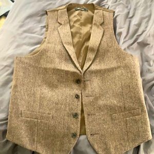 Men’s Brown Herringbone Tweed Vest